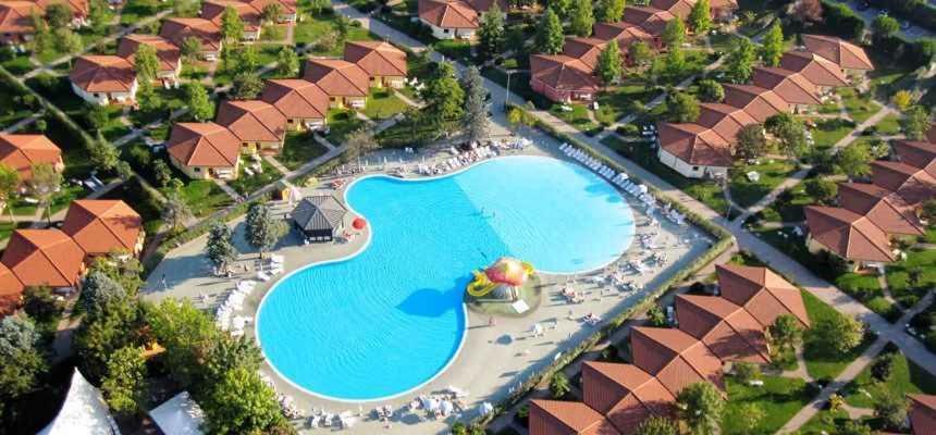 Camping Bella Italia In Peschiera Del Garda - Gardasee Apartment Exterior photo